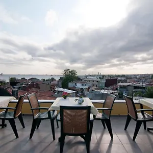 Hotel Magnificent ***