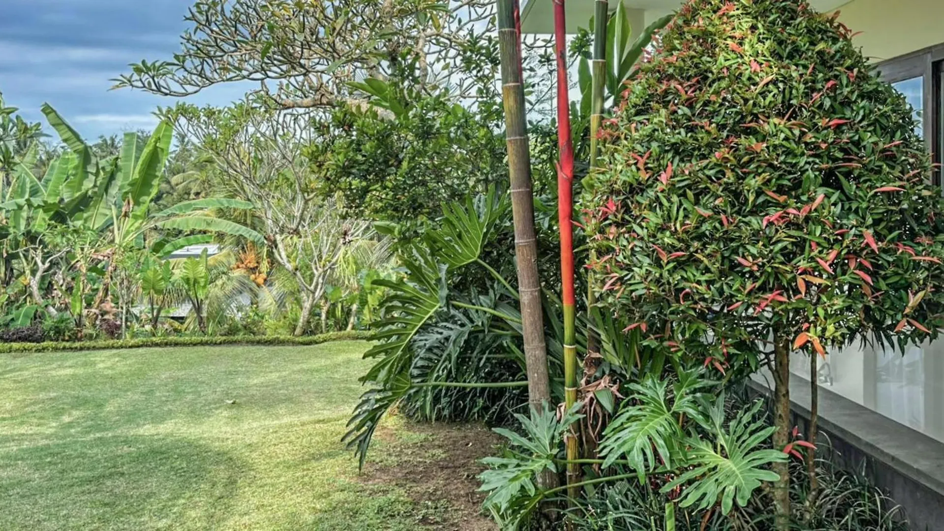 ** Pensión Dlobong Suite Ubud Indonesia